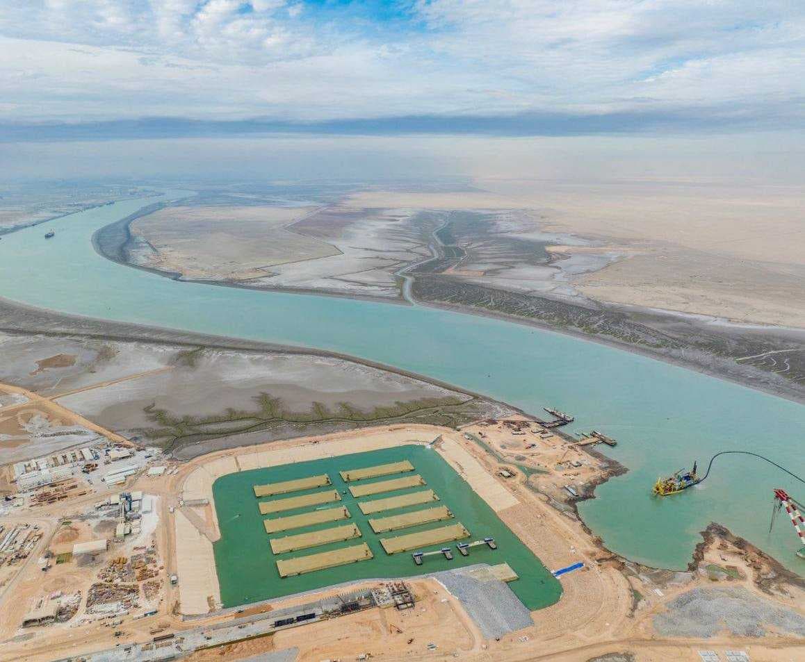 الموانئ تنجز تعويم سادس قطعة من النفق المغمور