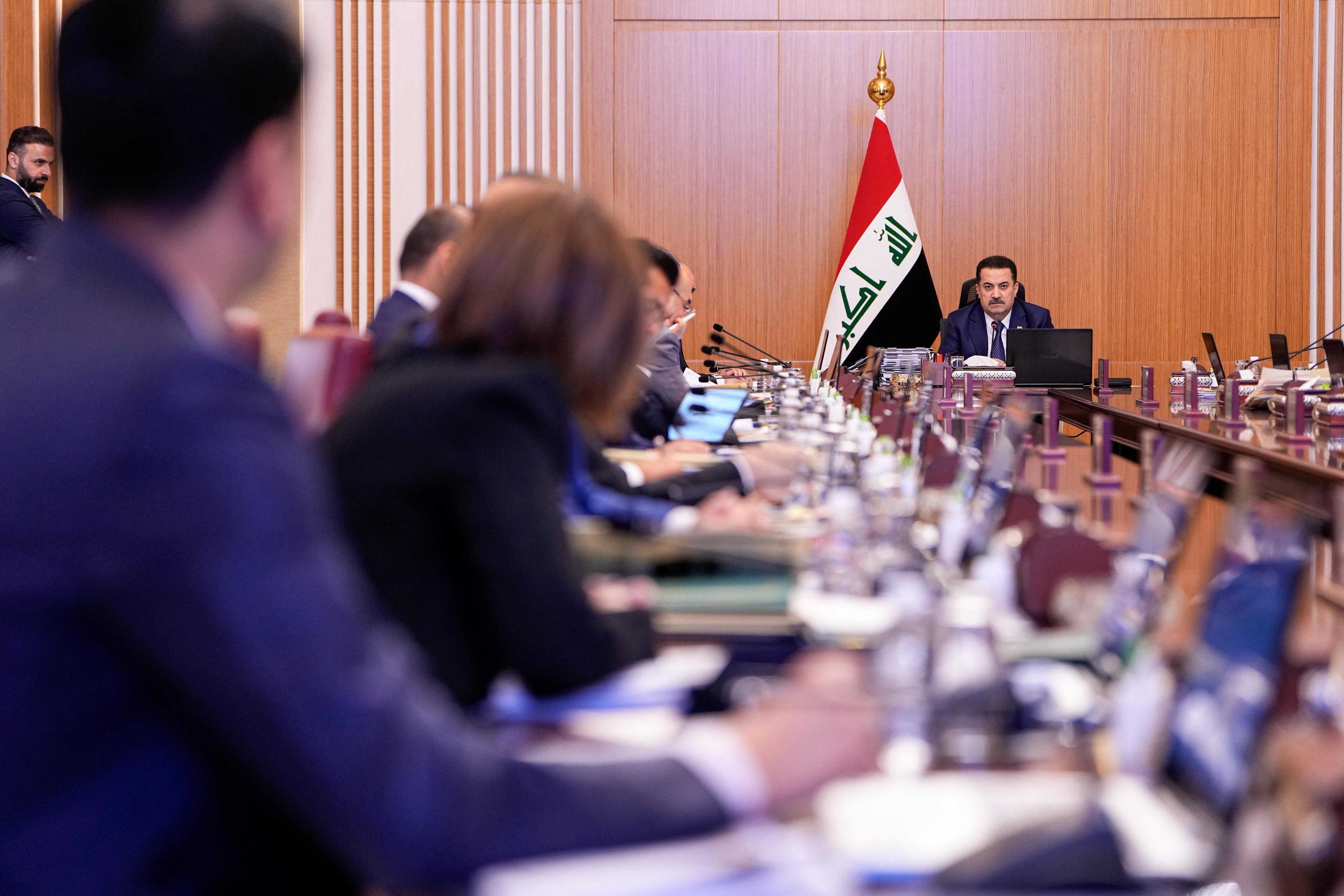 مجلس الوزراء يقرر صرف رواتب موظفي الإقليم لشهر حزيران