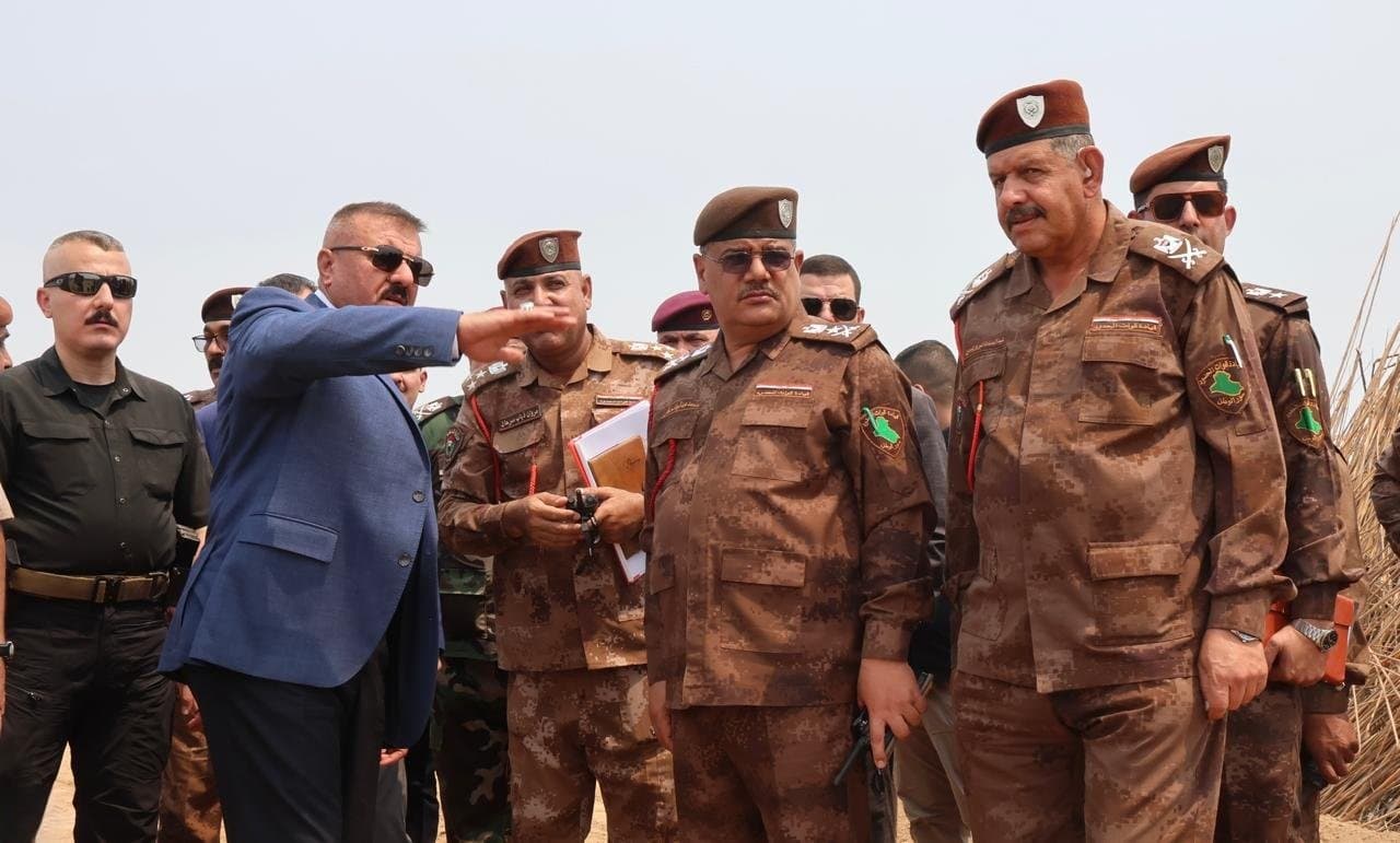 وزير الداخلية يعلن اتخاذ إجراءات في هور الحويزة لقطع طرق التهريب وتعزيز الأمن