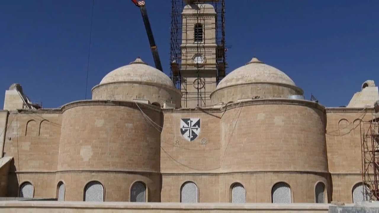 السوداني يفتتح كنيسة الساعة بعد إعمارها ضمن إحياء روح الموصل