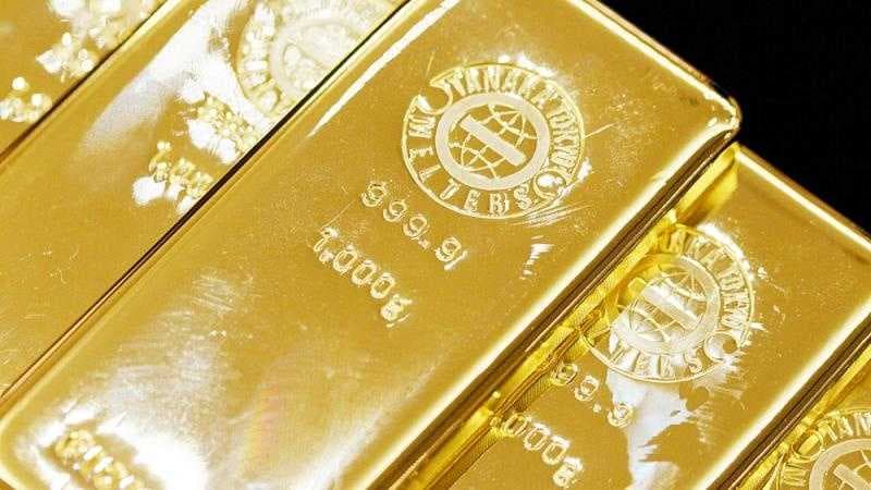 الذهب يثبت موقعه مع تزايد التوقعات بخفض الفائدة الأميركية
