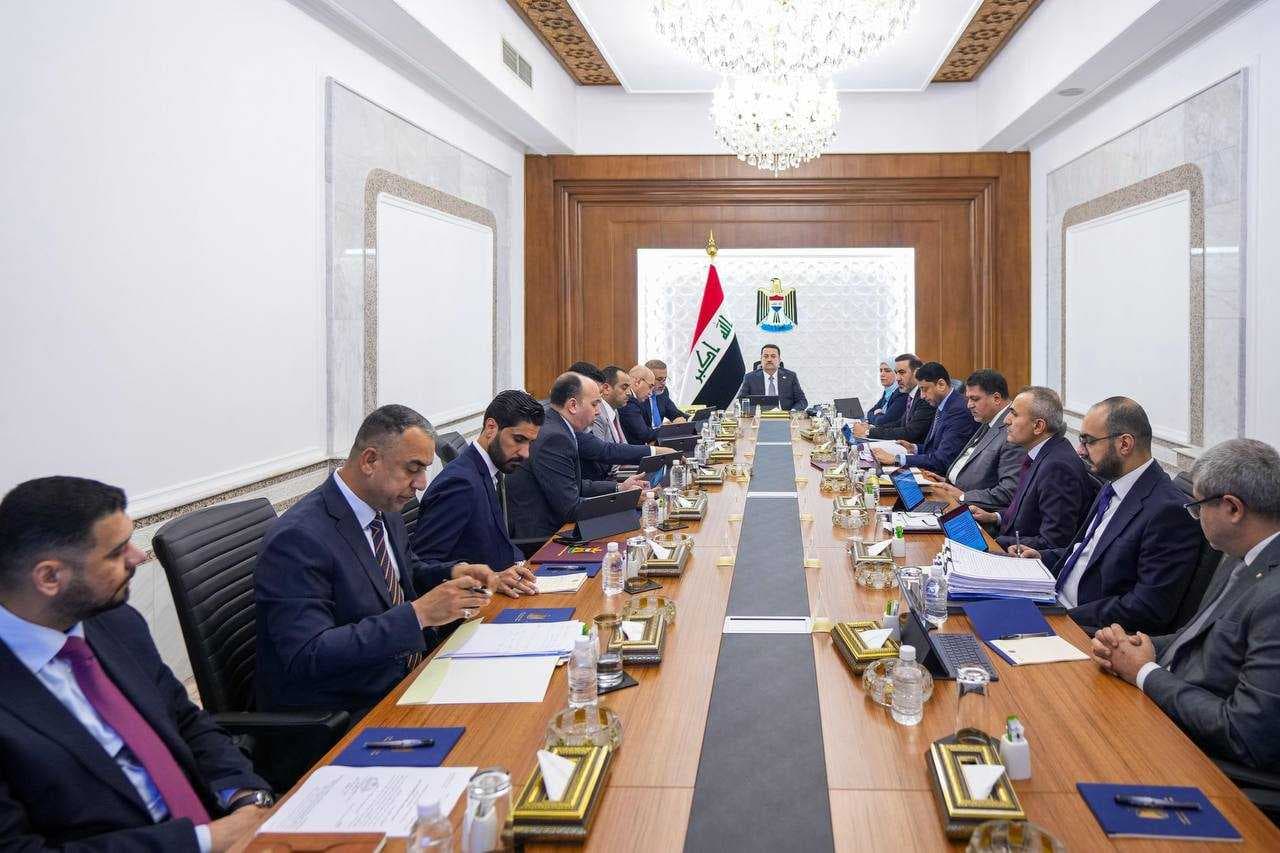 السوداني يؤكد تنفيذ المشاريع ضمن السقوف الزمنية المحددة