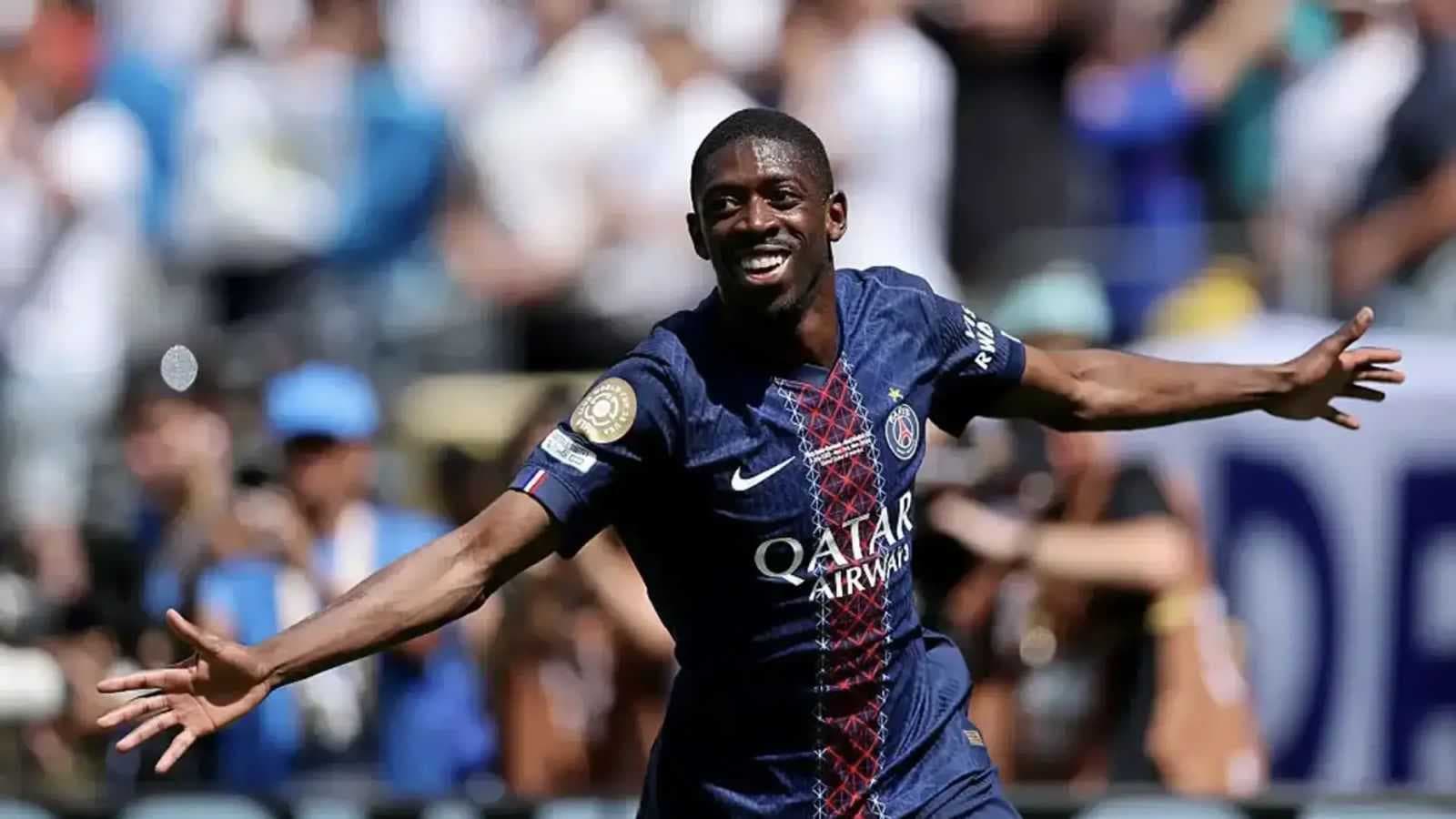 عثمان ديمبلي يفوز بالجاهزة الذهبية لأفضل لاعب في العالم 2025