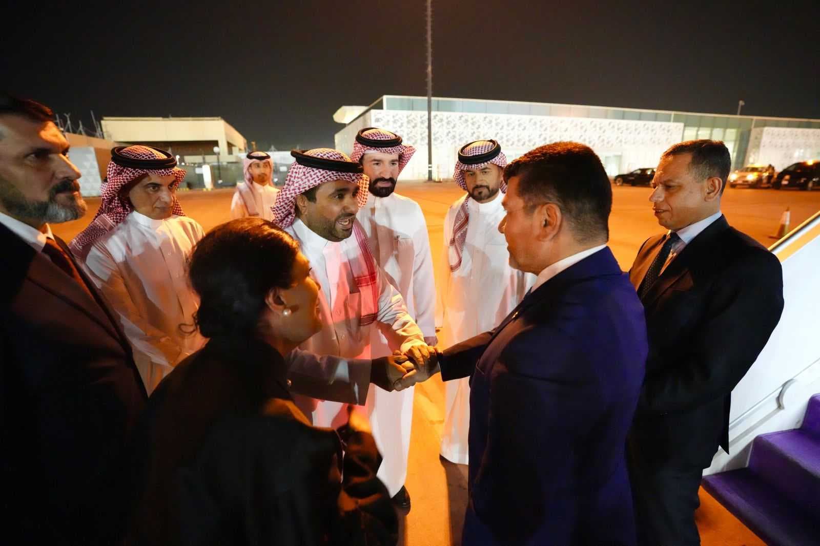العراق يتسلم مواطنيه المحتجزين لدى السعودية وسيتم إعادتهم في طائرة خاصة إلى بغداد