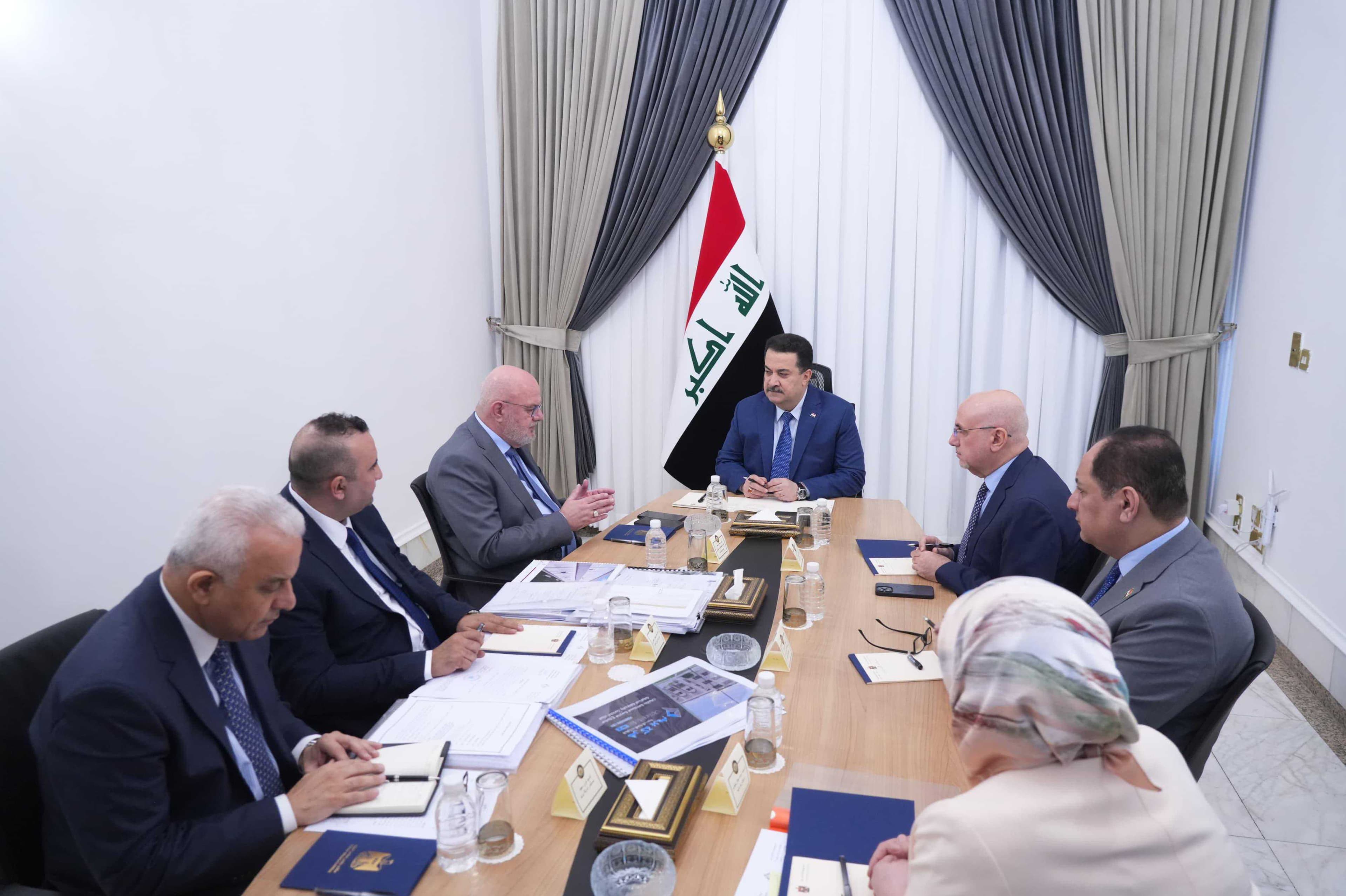 رئيس الوزراء يترأس اجتماعاً لمتابعة إجراءات إكمال مشروع المباني المدرسية "أيدوبا"