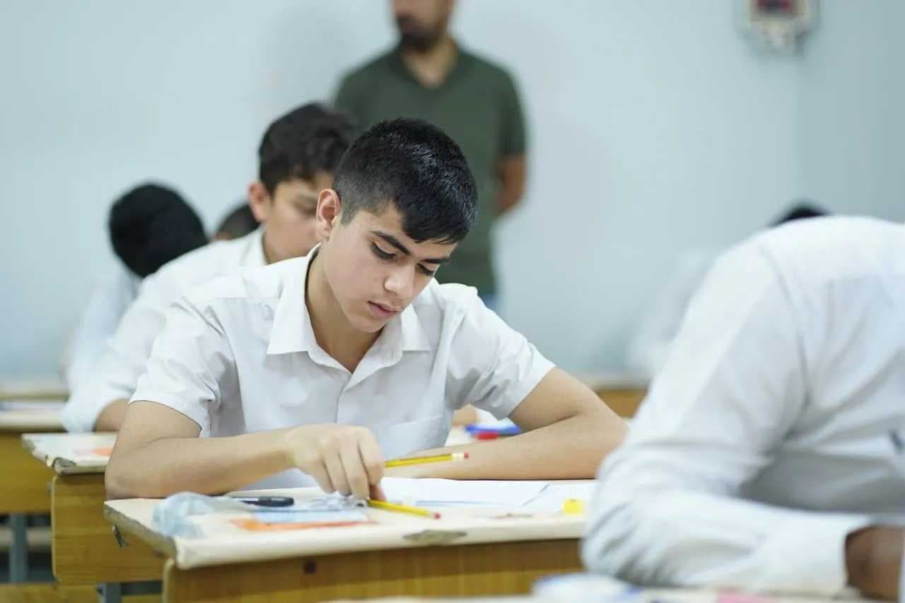 التربية تنفي صدور قرار "عدم رسوب" للسادس الإعدادي والثالث المتوسط لهذا العام