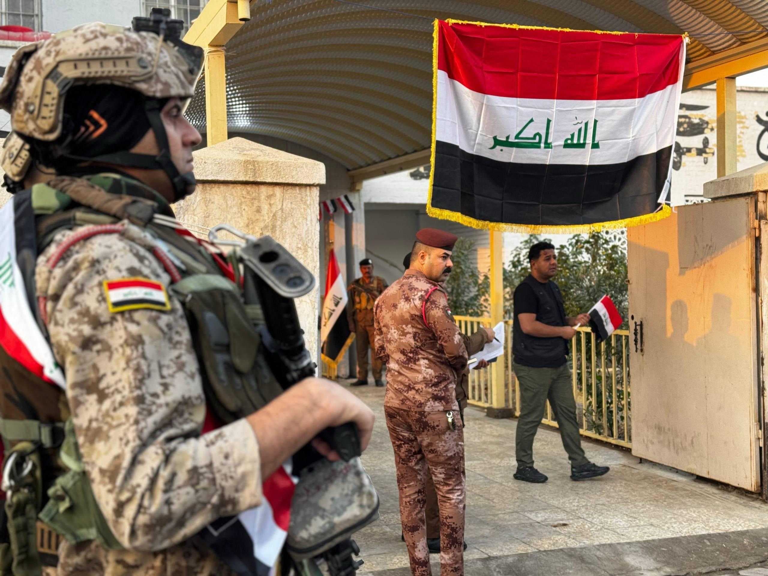 إقبال واسع ومنتظم للقوات الأمنية على مراكز التصويت الخاص في البصرة