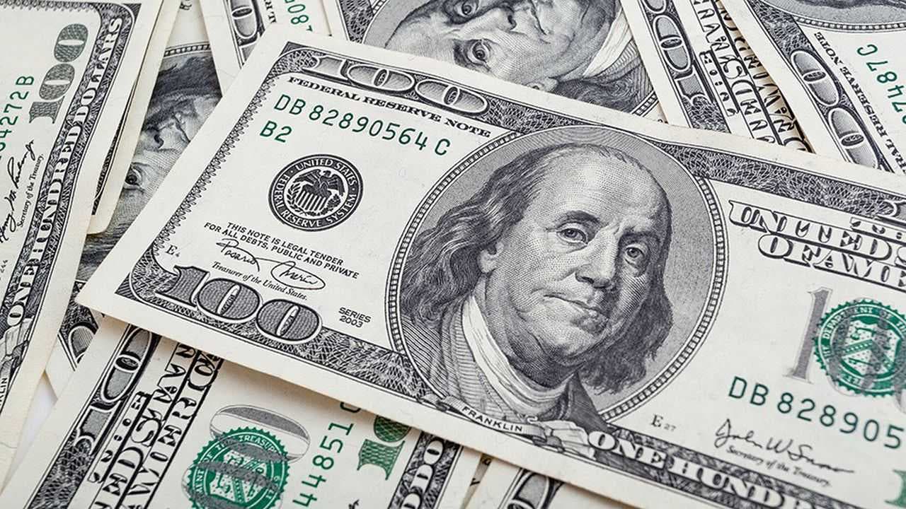 أسعار الصرف في بورصة الأثنين: الورقة بـ142.500 دينار عراقي