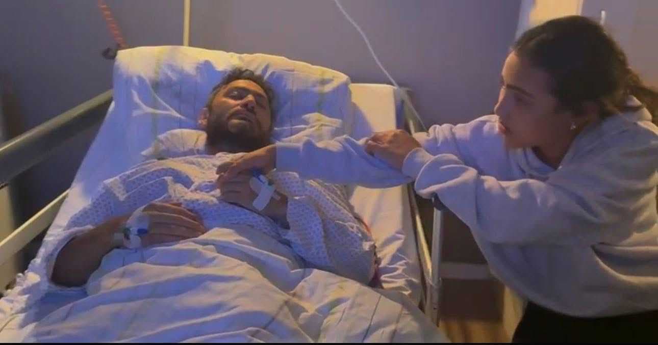 تامر حسني يخضع لعملية لاستئصال جزء من الكلى ويطمئن جمهوره على حالته الصحية