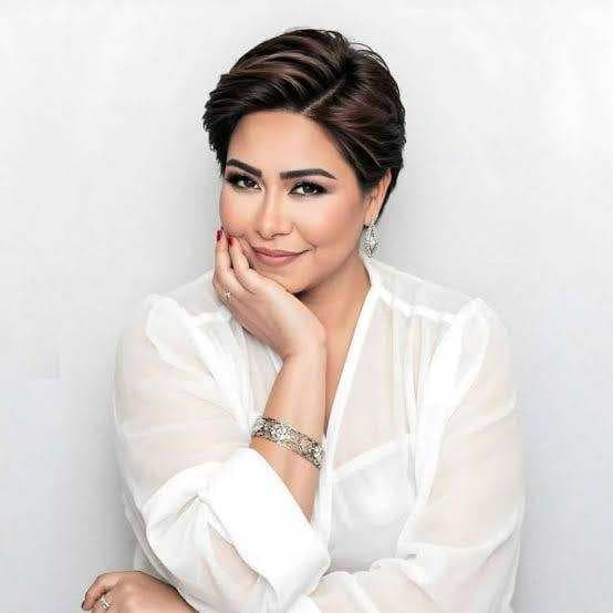 شيرين عبدالوهاب تكشف تعرض حساباتها للاختراق وتنفي شائعات الاعتزال