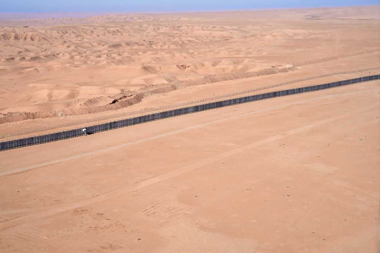 النعمان: استكمال الجدار الكونكريتي مع سوريا قريباً ومعتقلو داعش سيودَعون سجوناً محصنة
