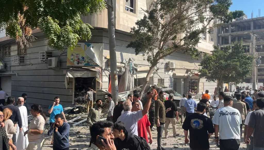 إيران تنفي اغتيال قائد في الحرس الثوري بانفجار بندر بن عباس
