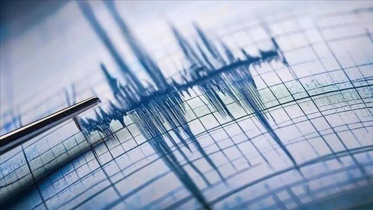 زلزال بقوة 6.5 درجات يضرب جزيرة جاوة بإندونيسيا