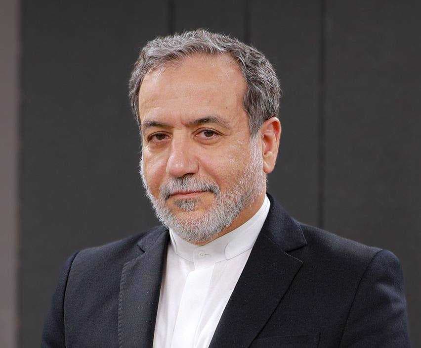 وزير الخارجية الايراني: الحشد العسكري حول إيران غير ضروري والحل الدبلوماسي متاح أمامنا