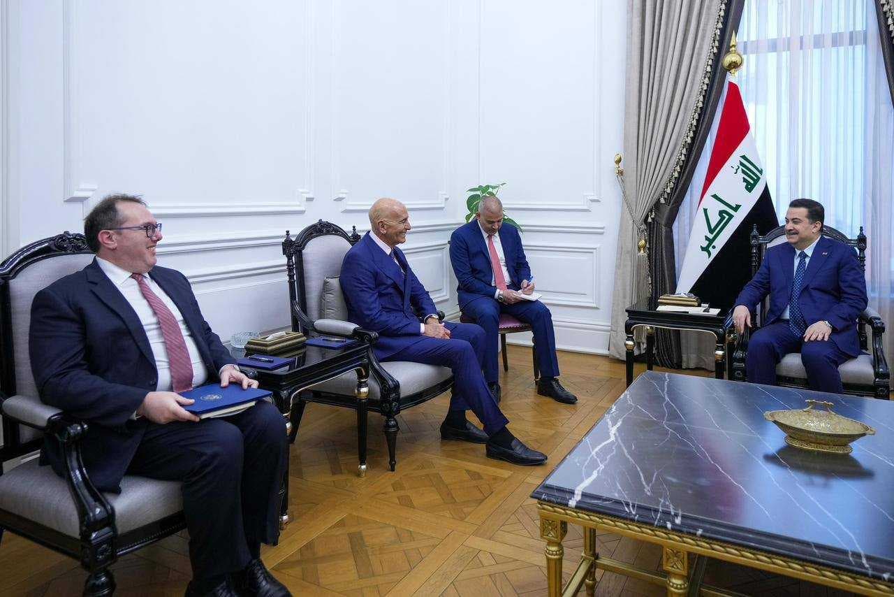 رئيس مجلس الوزراء يستقبل المبعوث الأمريكي الخاص إلى سوريا