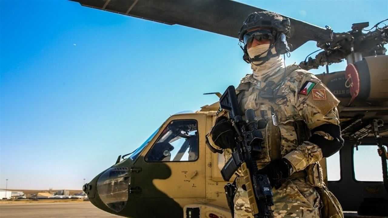 الأردن يعلن اعتراض 108 صواريخ ومسيّرات وإصابة 14 شخصاً جراء سقوط شظايا