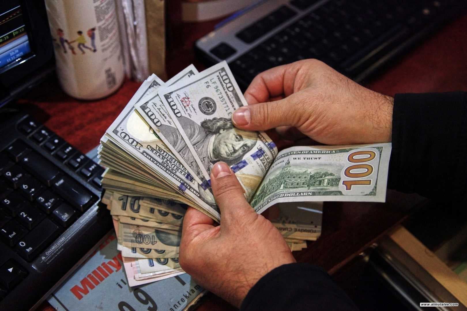 اسعار صرف الدولار امام الدينار العراقي