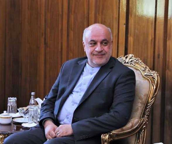 لبنان يسحب الاعتماد من السفير الايراني ويطالبه بمغادرة أراضيه