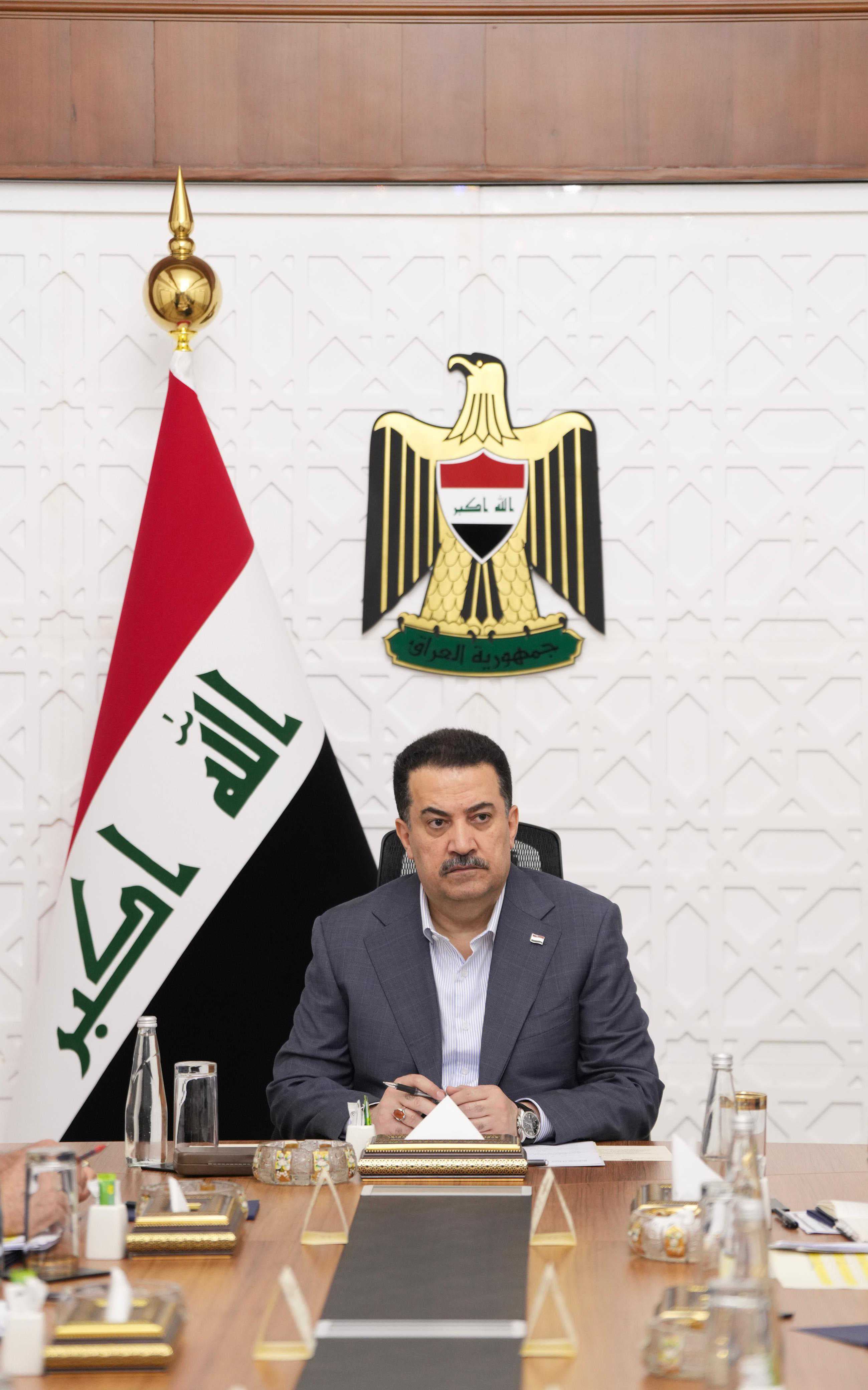 رئيس الوزراء والرئيس الفرنسي يدينان الاعتداءات التي تتعرض لها القوات العراقية