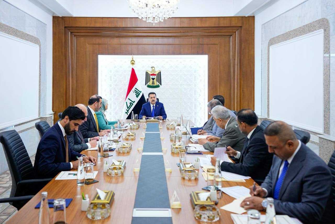 رئيس مجلس الوزراء يترأس اجتماع المجلس التنسيقي الصناعي