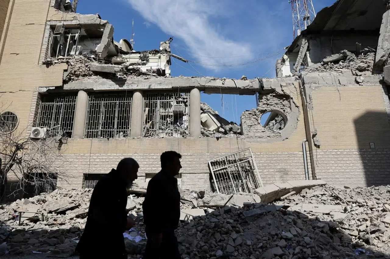 إيران.. تضرر أكثر من 93233 منشأة مدنية و600 مدرسة منذ بدء الحرب على البلاد