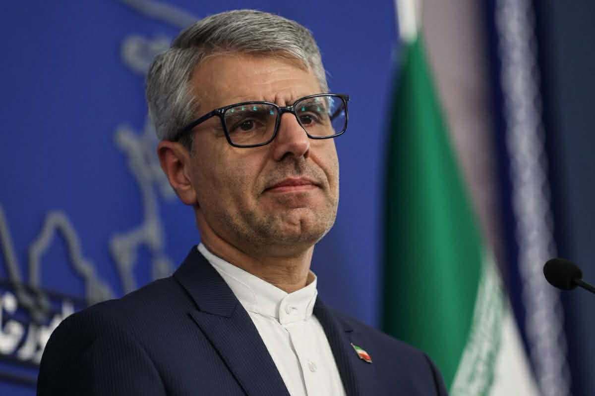 الخارجية الإيرانية: لن نتنازل عن حقنا المشروع في الاستخدام السلمي للطاقة النووية