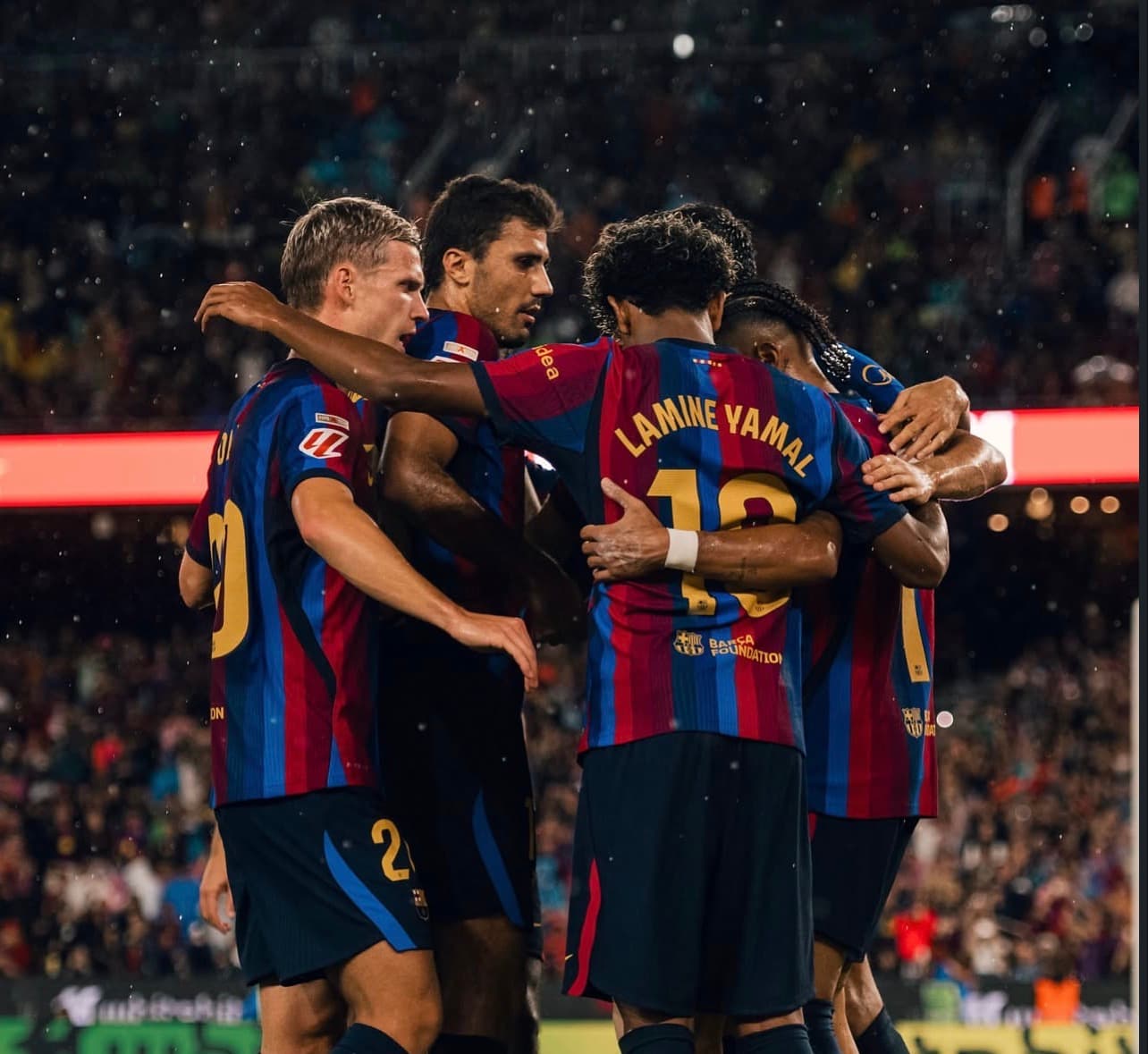 برشلونة يكتسح راسينغ سانتاندير بسباعية مقابل هدفين
