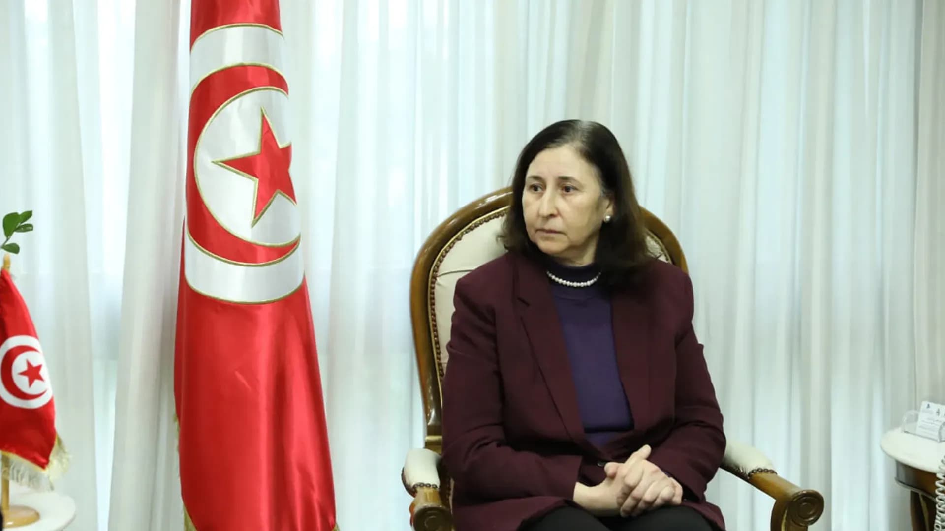 رئيسة الحكومة التونسية للزيدي: نتطلع إلى فتح آفاق جديدة وبناء شراكات واعدة