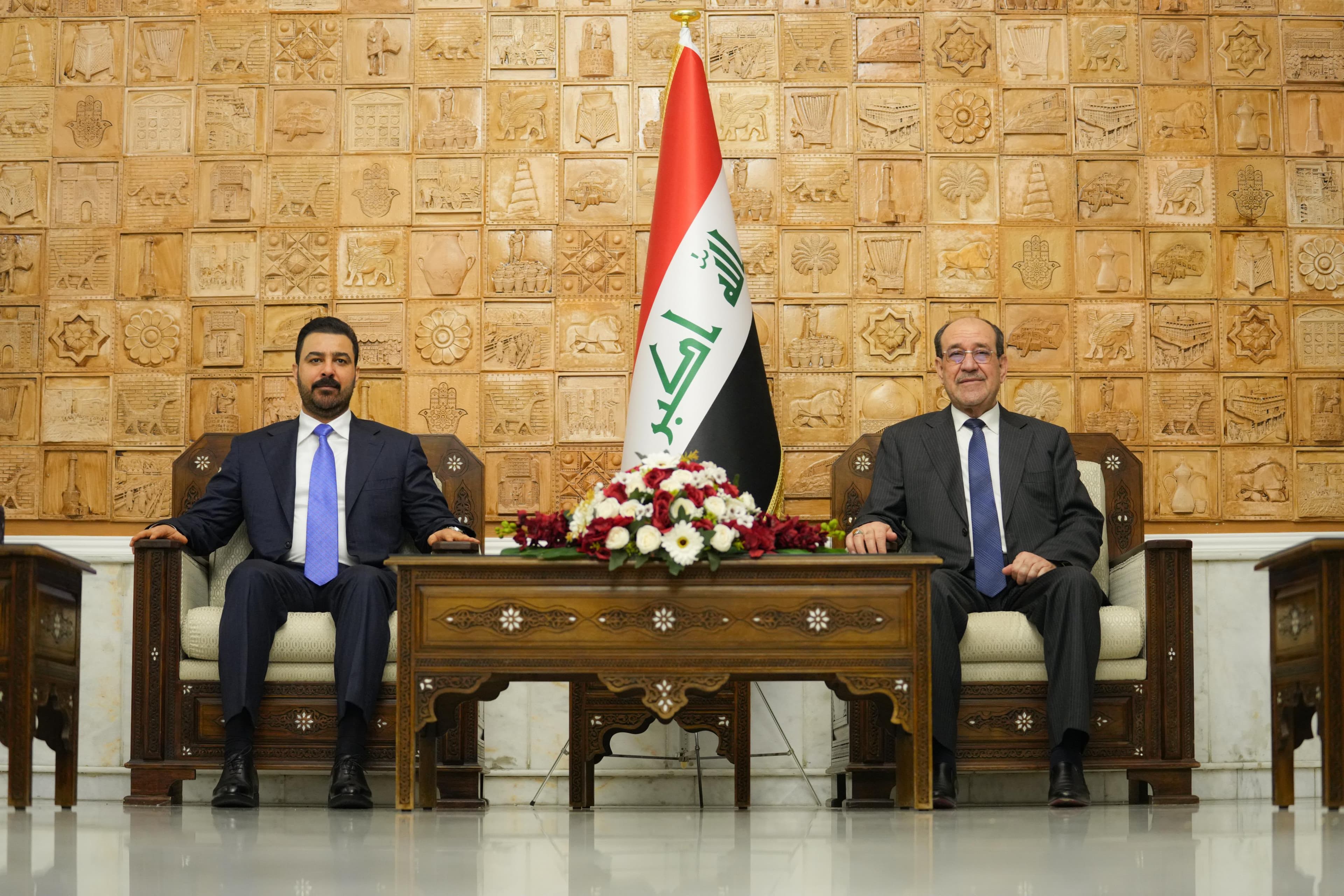 الزيدي يلتقي المالكي ويبحث معه ملفات الفساد والإصلاح والحقائب الوزارية المتبقية