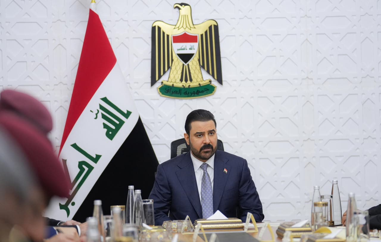 رئيس الوزراء يوجه بمتابعة علاج جرحى القوات المسلحة والحشد الشعبي حتى شفائهم التام