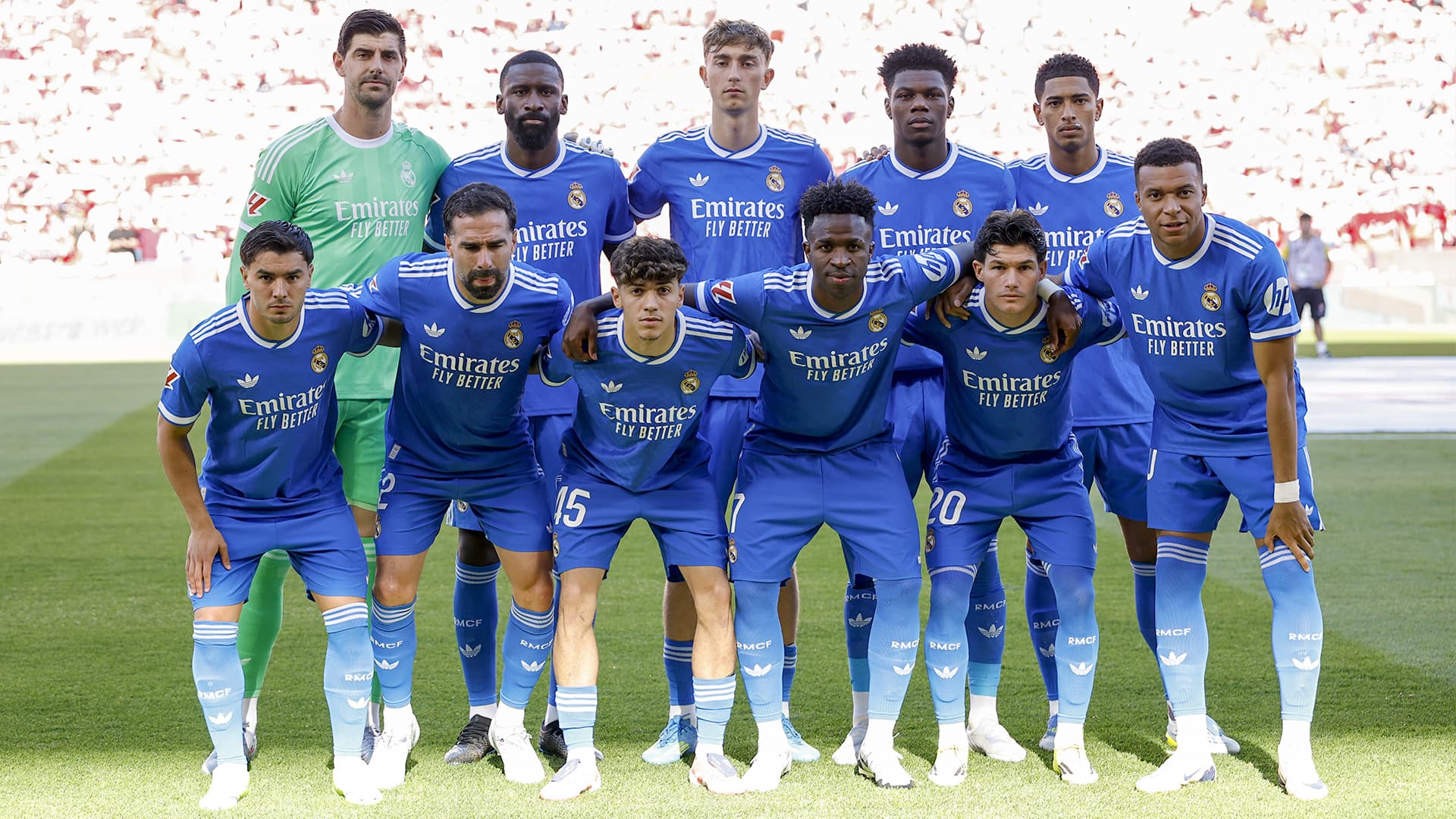 ريال مدريد يهزم إشبيلية بهدف فينيسيوس