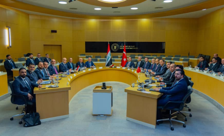 العراق وتركيا يبدآن مفاوضات اتفاقية إطارية للتعاون في النفط والغاز