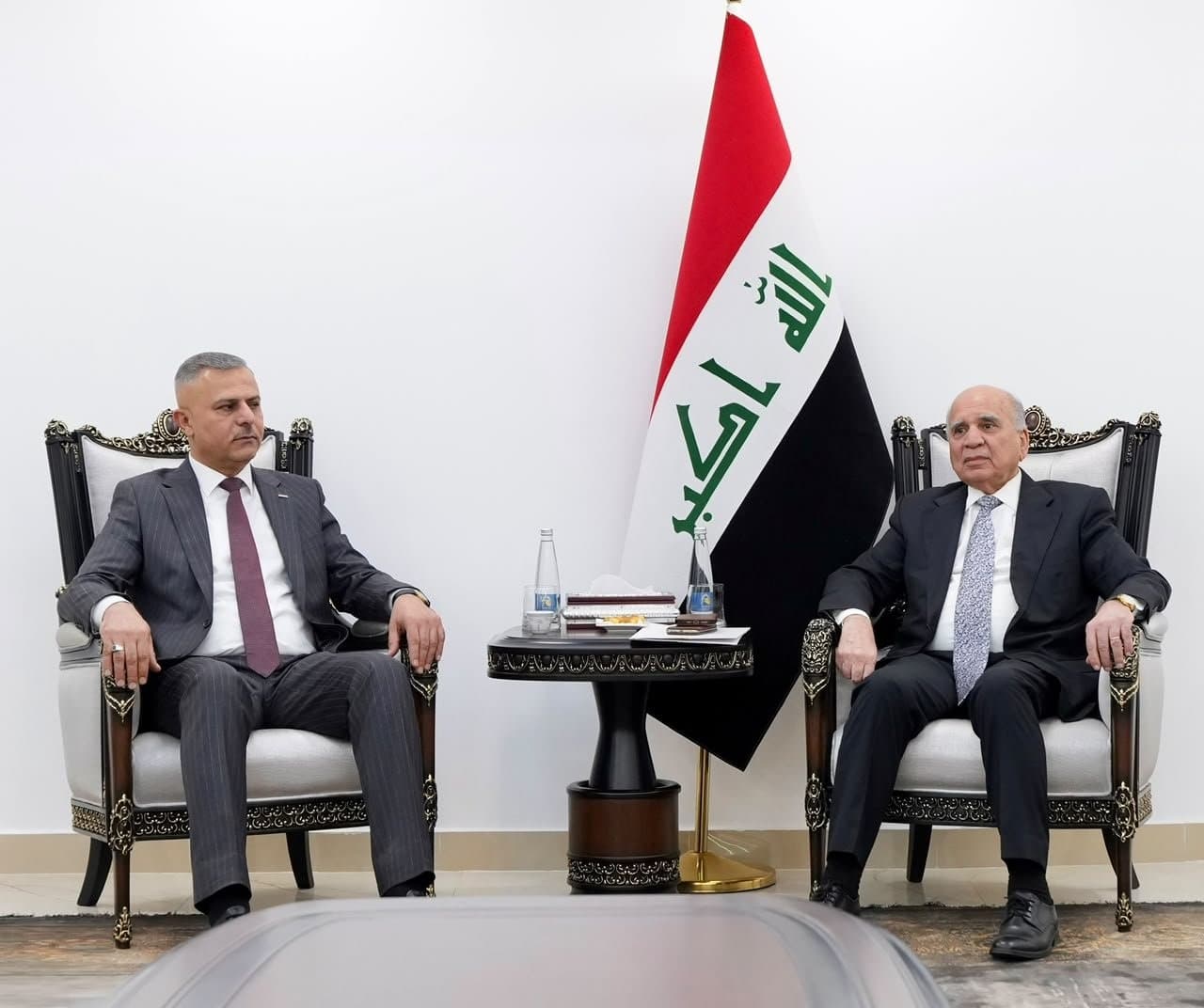 اتفاق حكومي على افتتاح محطات لإصدار الجوازات بعدد من مدن العالم