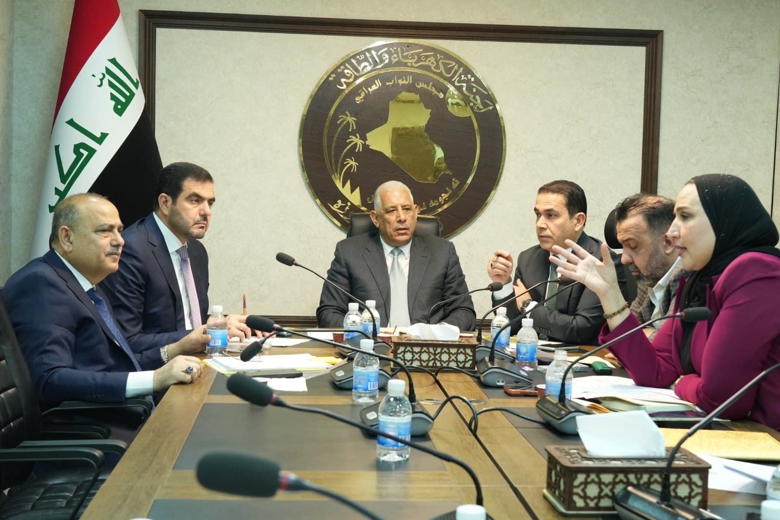 لجنة الكهرباء والطاقة النيابية تعلن نتائج زيارتها لوزارة الكهرباء وتتخذ حزمة توصيات لمعالجة أزمة المنظومة