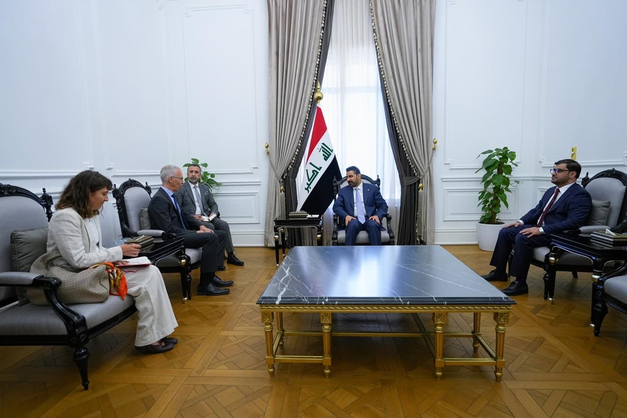 الزيدي يستقبل السفير الألماني ويبحث تعزيز التعاون الثنائي