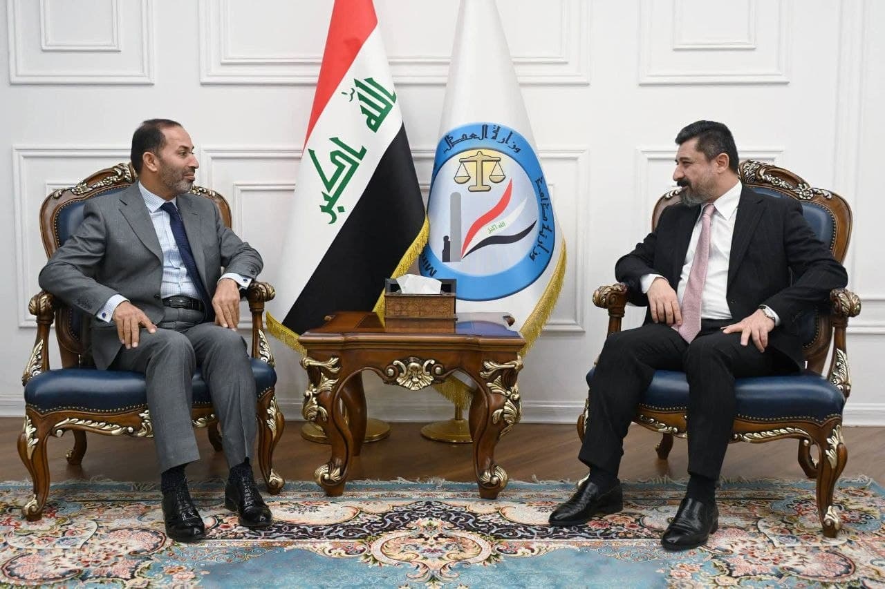 وزير العدل يبحث مع السفير الأردني توسيع التعاون العدلي وتبادل المحكومين
