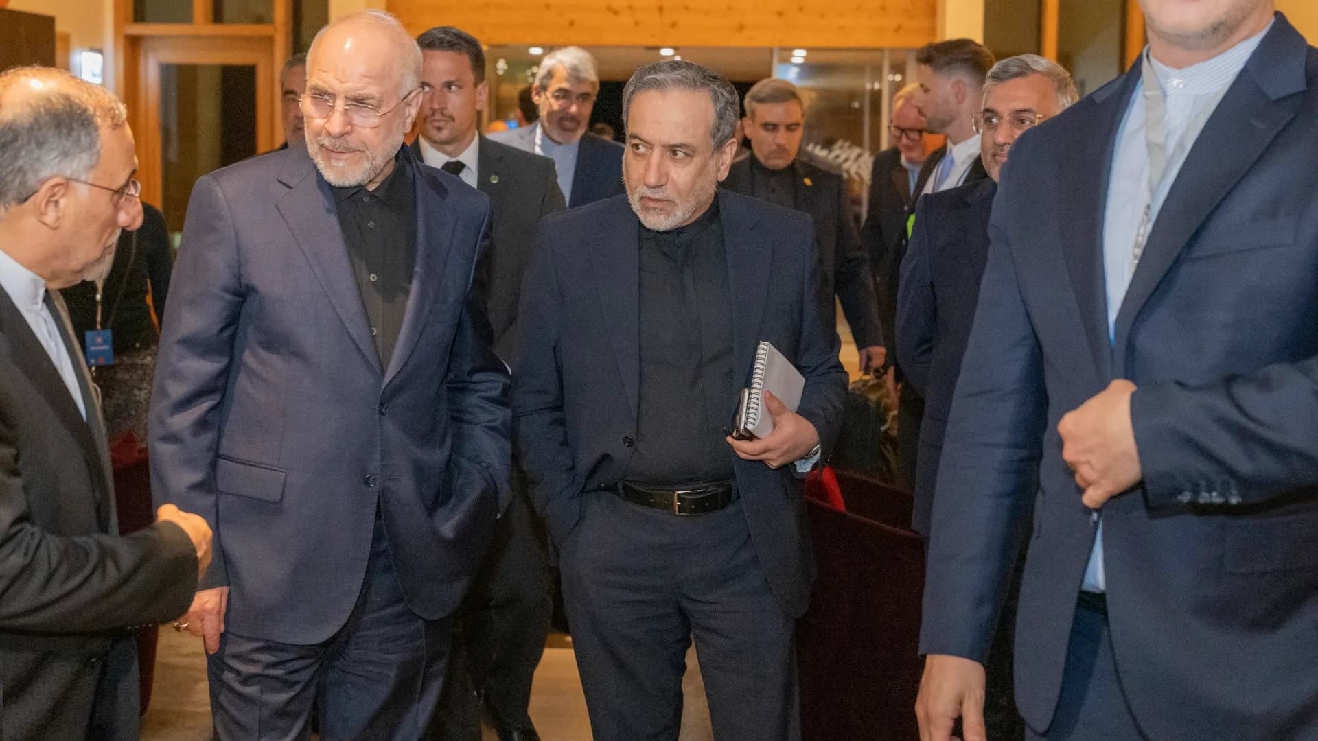 التلفزيون الإيراني: الوفد المفاوض غادر سويسرا بعد 18 ساعة من المفاوضات المكثفة