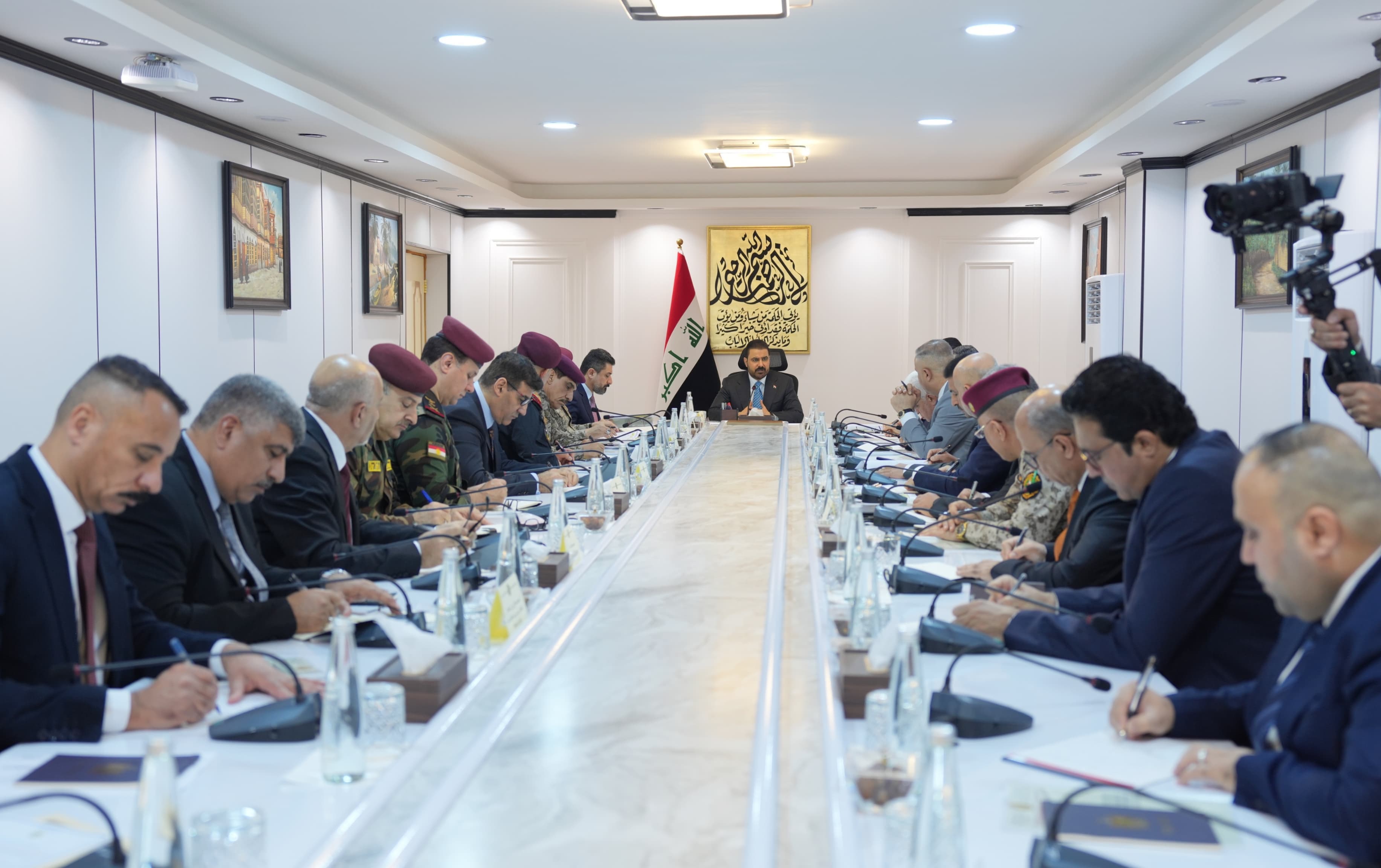 الزيدي يترأس اجتماعاً استثنائياً للأمن الوطني: القرار العسكري والأمني أصبح عراقياً بالكامل