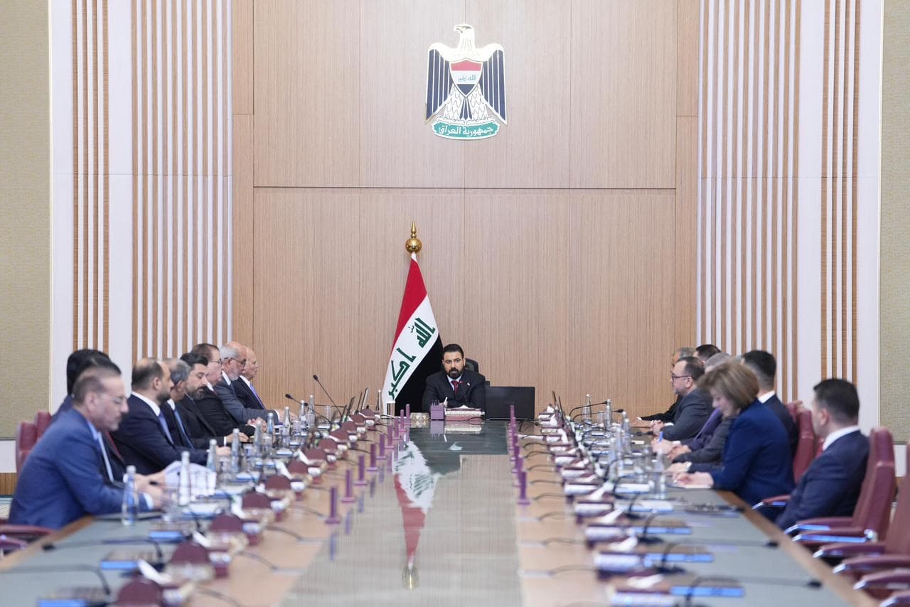 رئيس الوزراء علي الزيدي يترأس الجلسة الاعتيادية الأولى لمجلس الوزراء