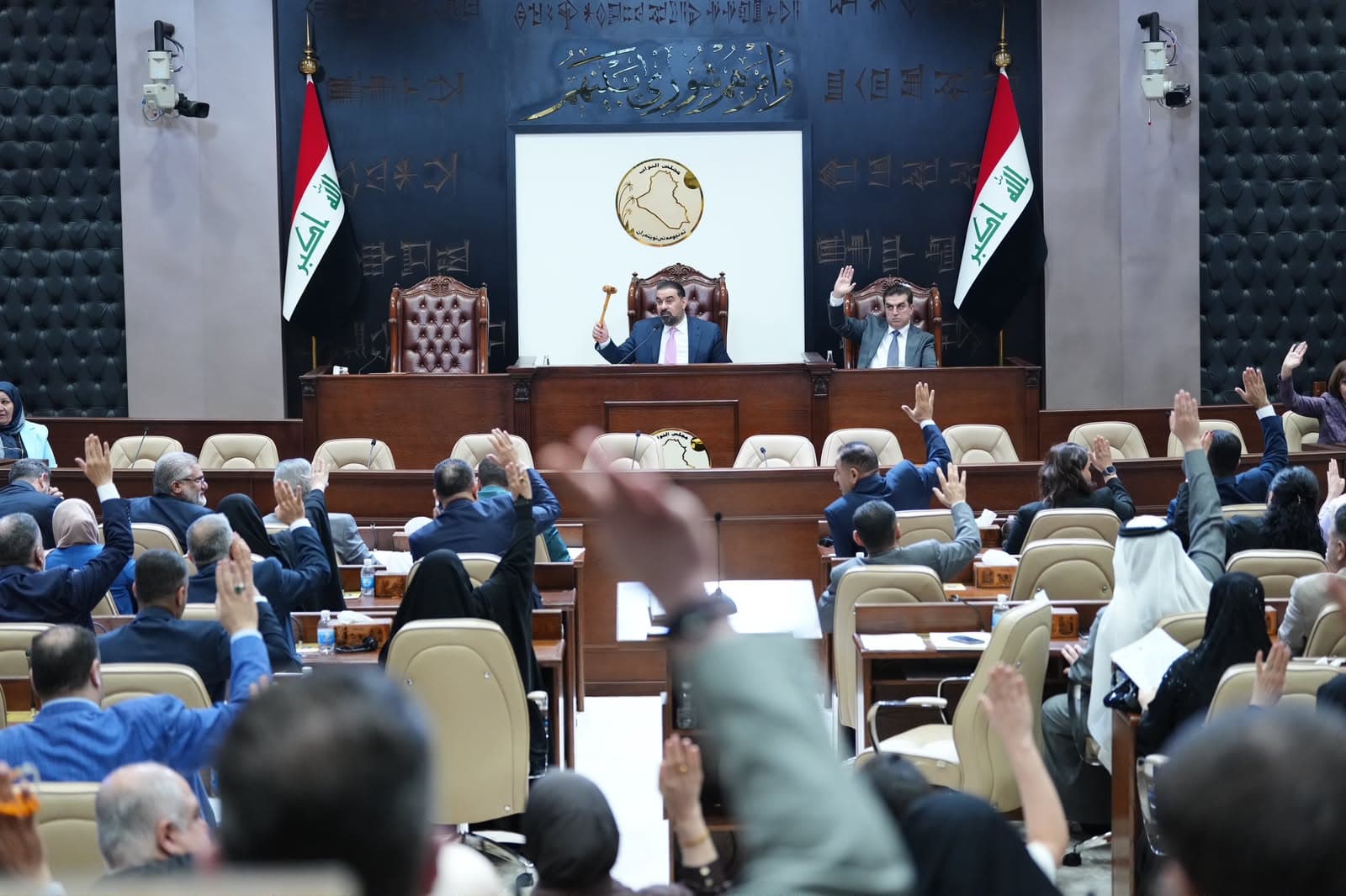مجلس النواب يعقد جلسته برئاسة الحلبوسي