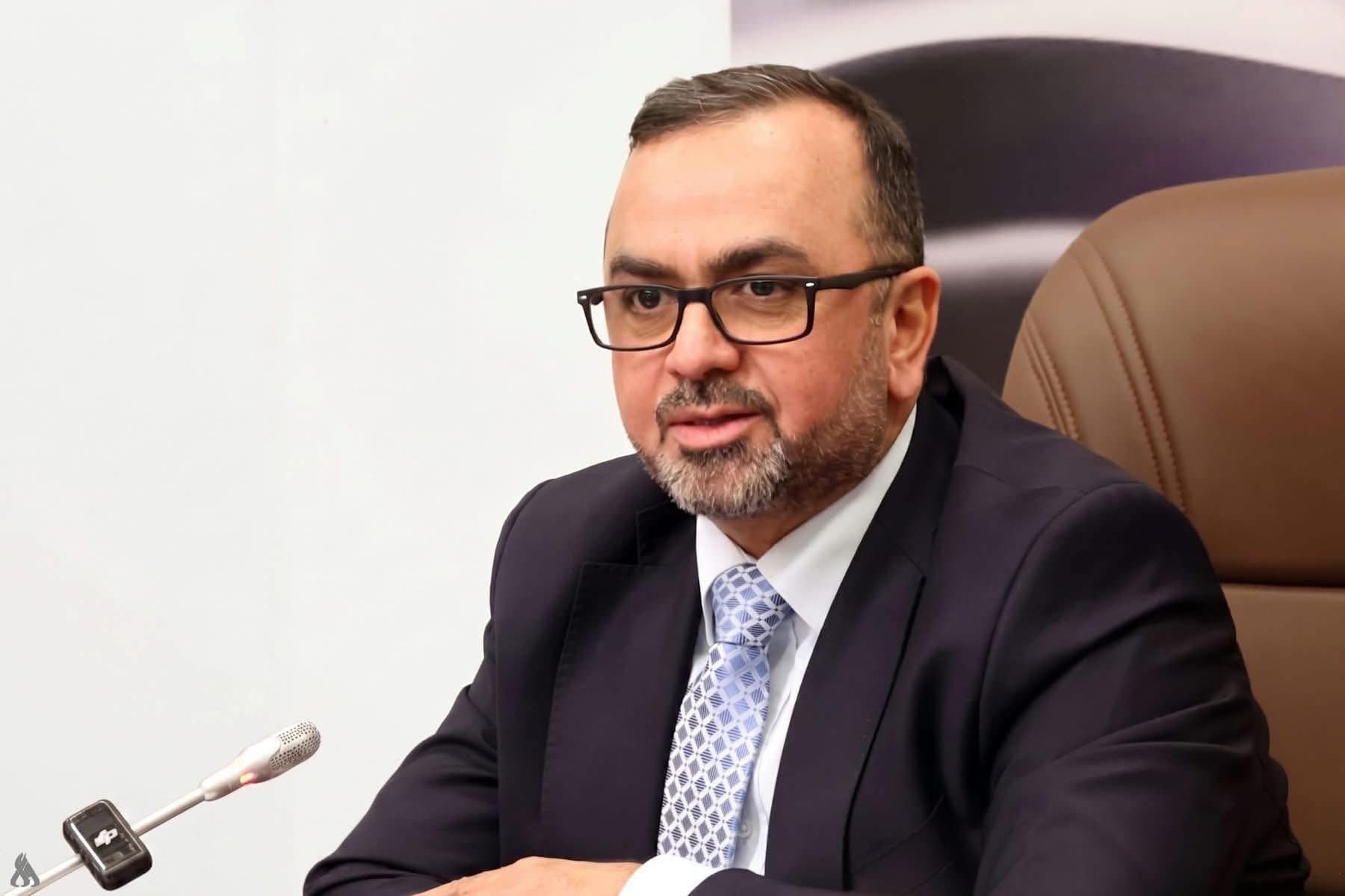 على نفقة رئيس الوزراء الخاصة.. الصحة تعلن المباشرة بترميم 5 مستشفيات في بغداد