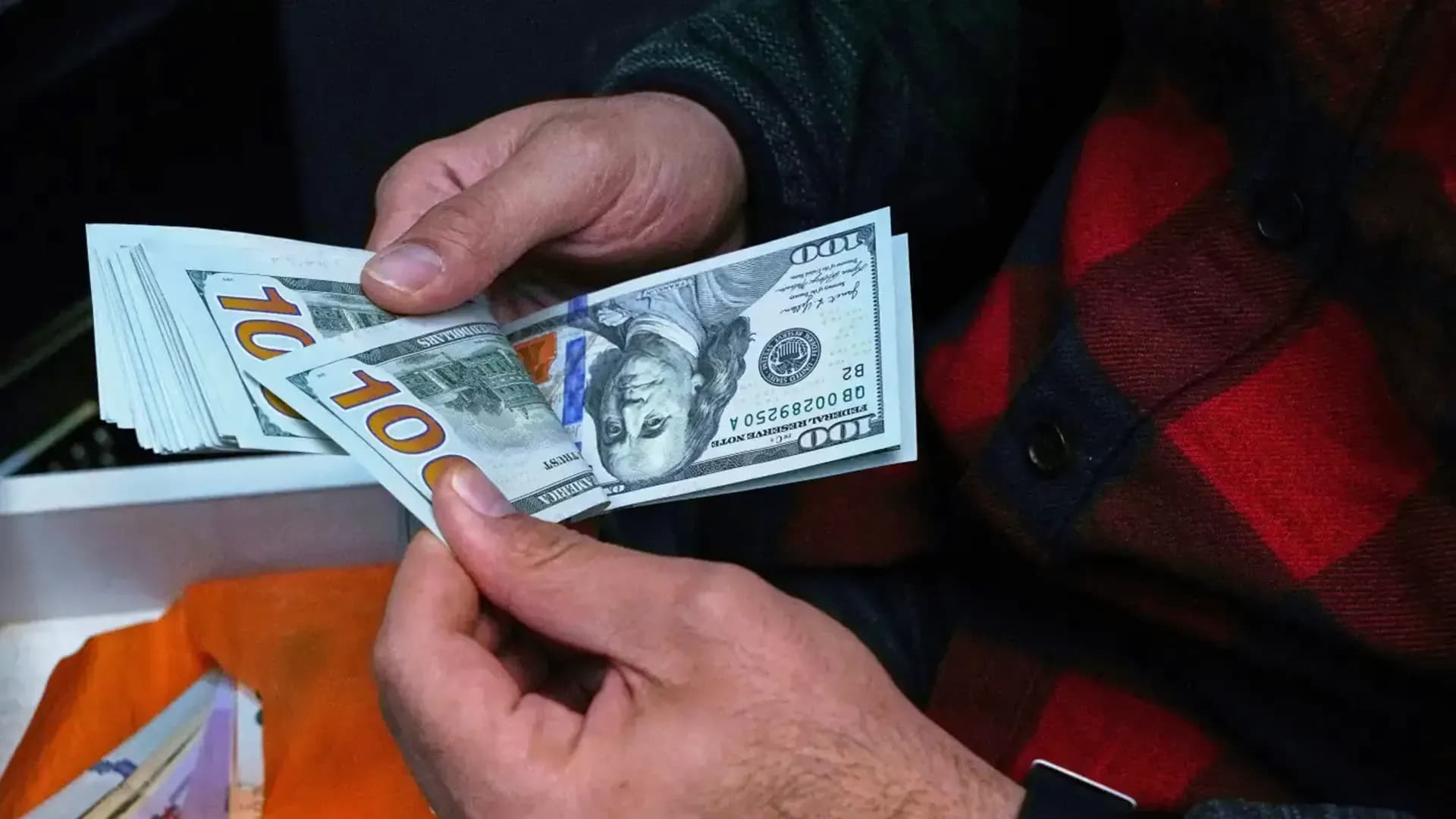 "النخلة نيوز" تنشر أسعار صرف الدولار لهذا اليوم