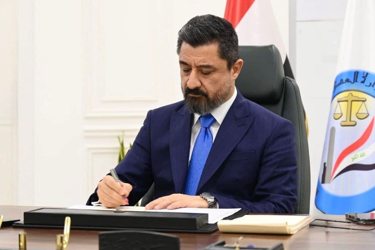 العدل: كسب دعوى دولية ضد "أورنج" وإلزامها بدفع 10 ملايين دولار للعراق
