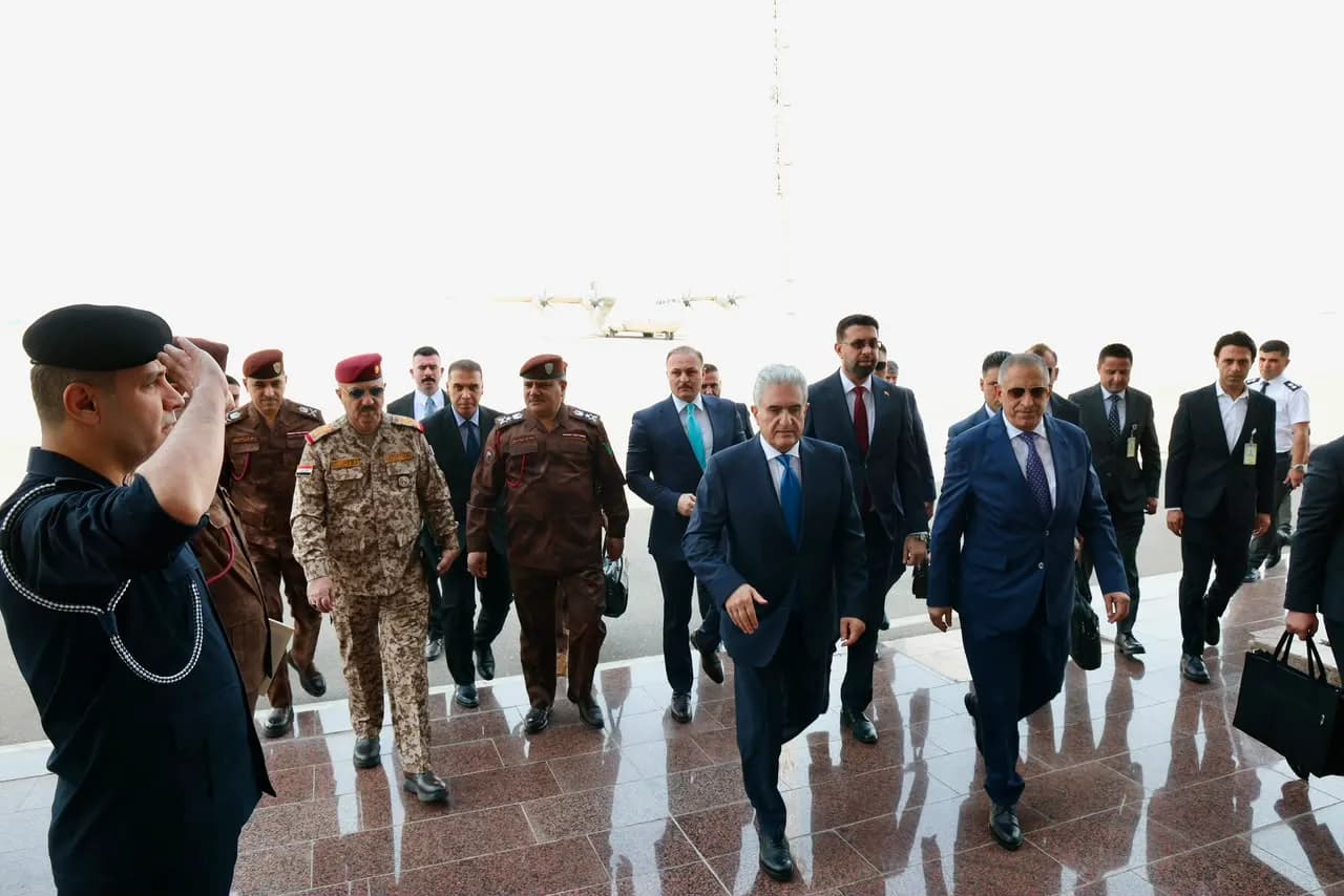 مستشار الأمن القومي يصل إلى أربيل على رأس وفد أمني رفيع