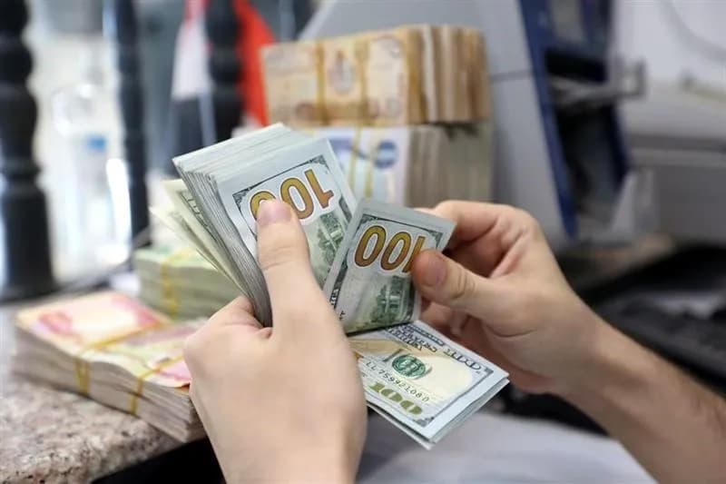 الورقة بـ154,500 دينار.. أسعار صرف الدولار في العراق