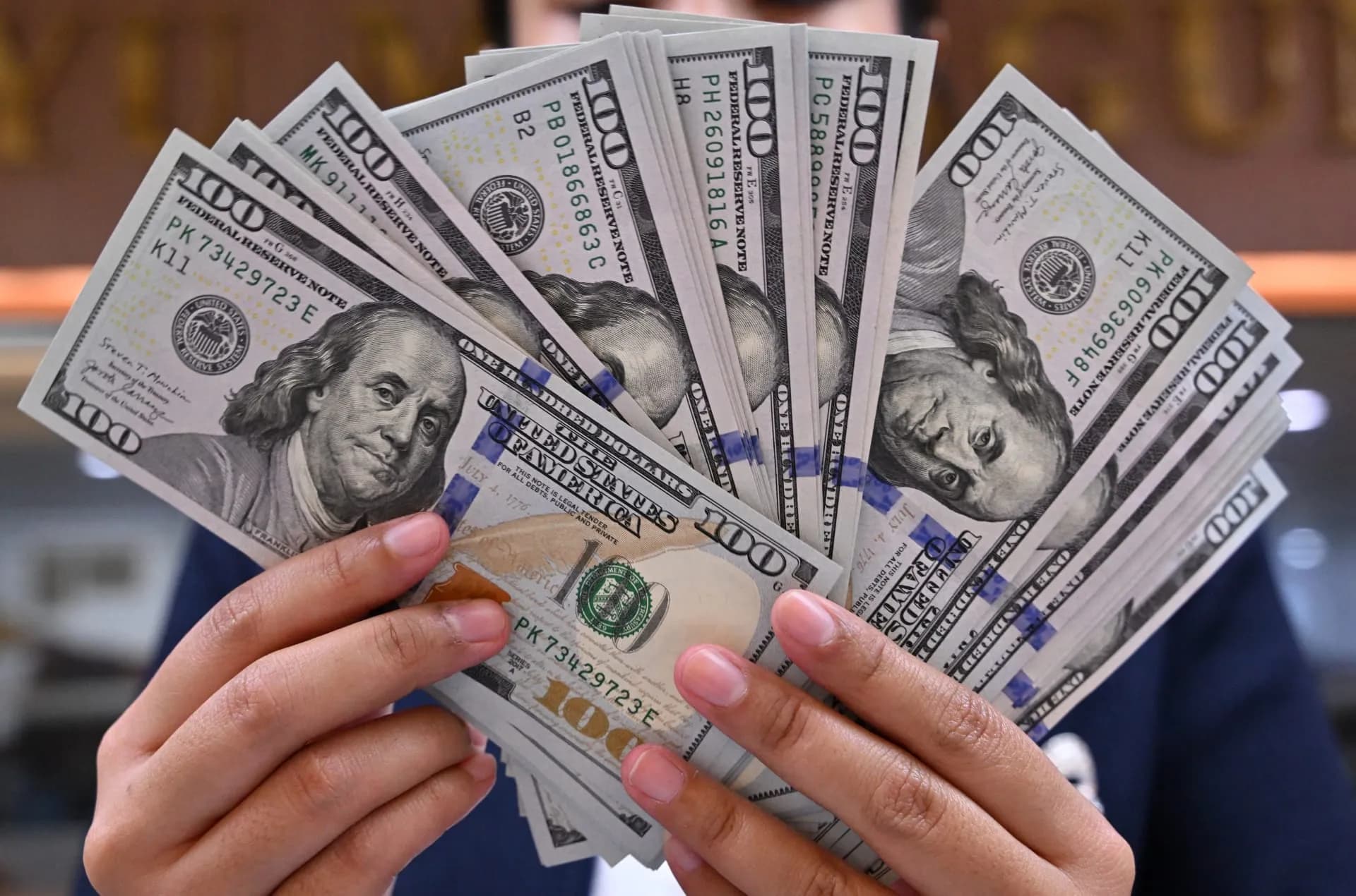 ارتفاع أسعار الدولار بالسوق العراقية