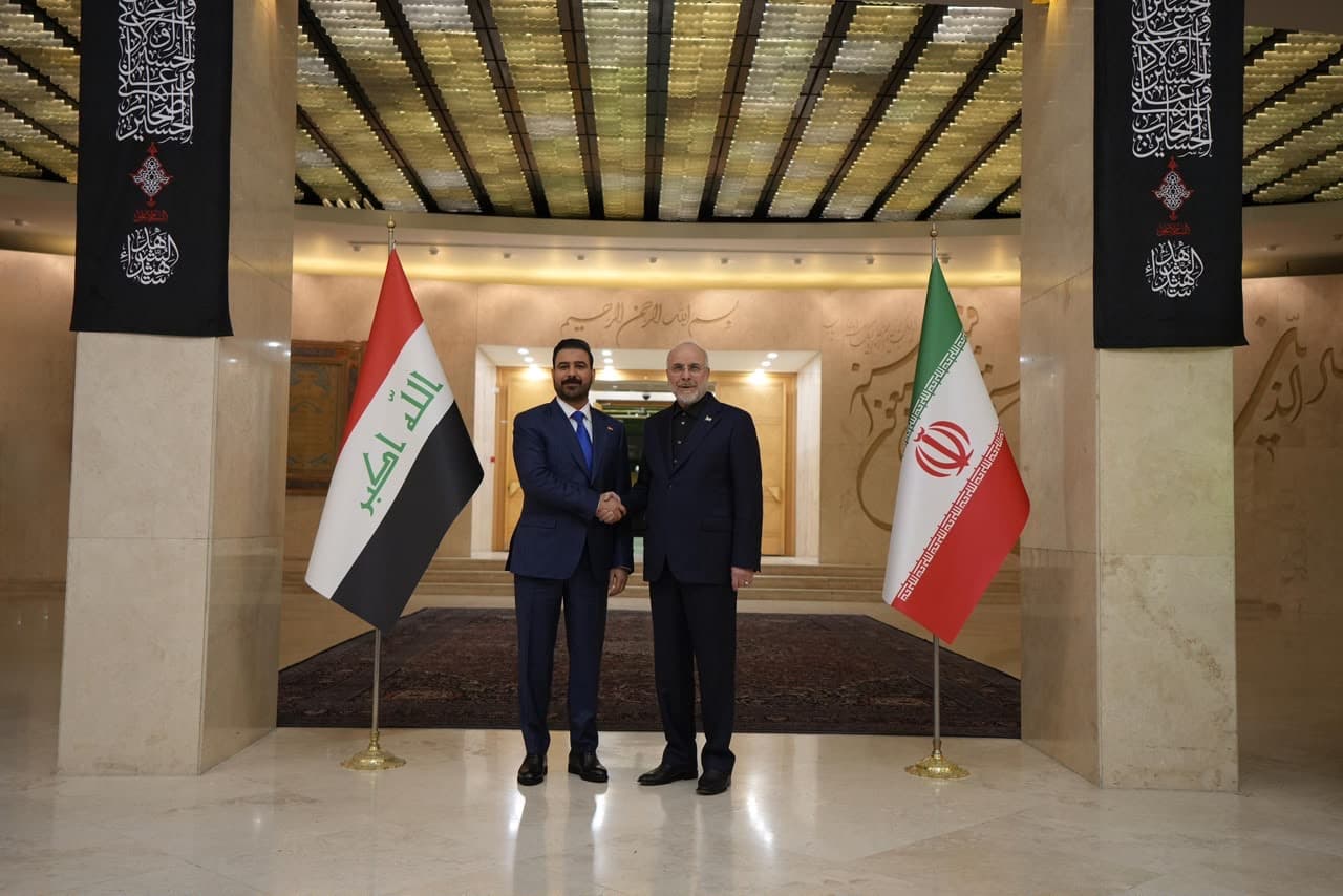 الزيدي يلتقي في طهران رئيس مجلس الشورى الإسلامي الإيراني محمد باقر قاليباف