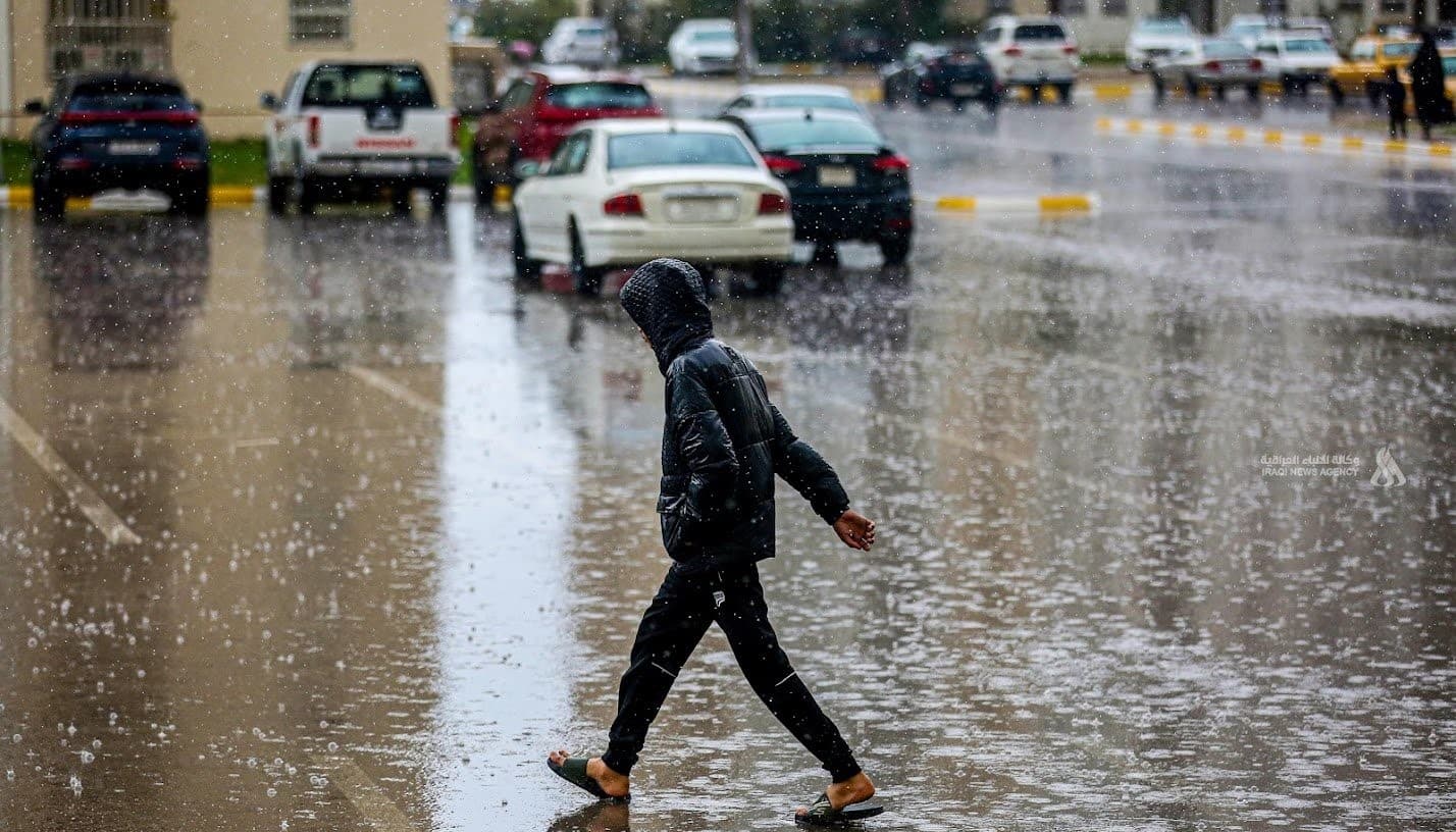 الأنواء الجوية: أمطار وغبار وارتفاع في درجات الحرارة