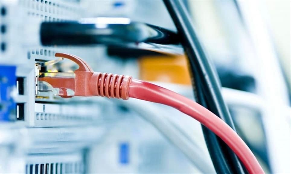 وزير الاتصالات: قطع الإنترنت من الساعة الـ6 لغاية الـ7:30 صباحاً خلال فترة الامتحانات