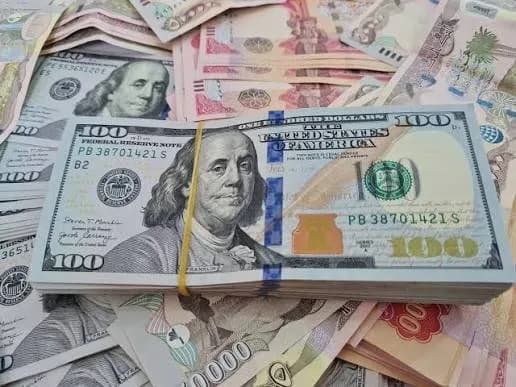 الورقة بـ155 ألف دينار.. أسعار الدولار في العراق